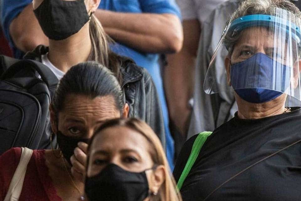 Aşılara karşı diren&ccedil;li olabileceği ileri s&uuml;r&uuml;len Mu varyantıyla ilgili hen&uuml;z