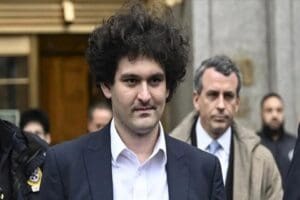 Batışıyla birlikte binlerce yatırımcıyı da dibe &ccedil;eken FTX dosyasından şaşırtıcı