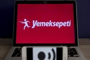 T&uuml;rkiye'nin en b&uuml;y&uuml;k yemek siparişi platformu Yemeksepeti siber saldırıya uğradığını
