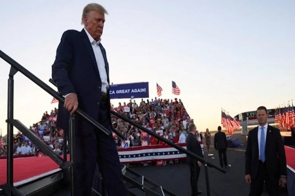 Eski ABD Başkanı Trump, yarın &uuml;lke tarihinde hakim karşısına &ccedil;ıkacak