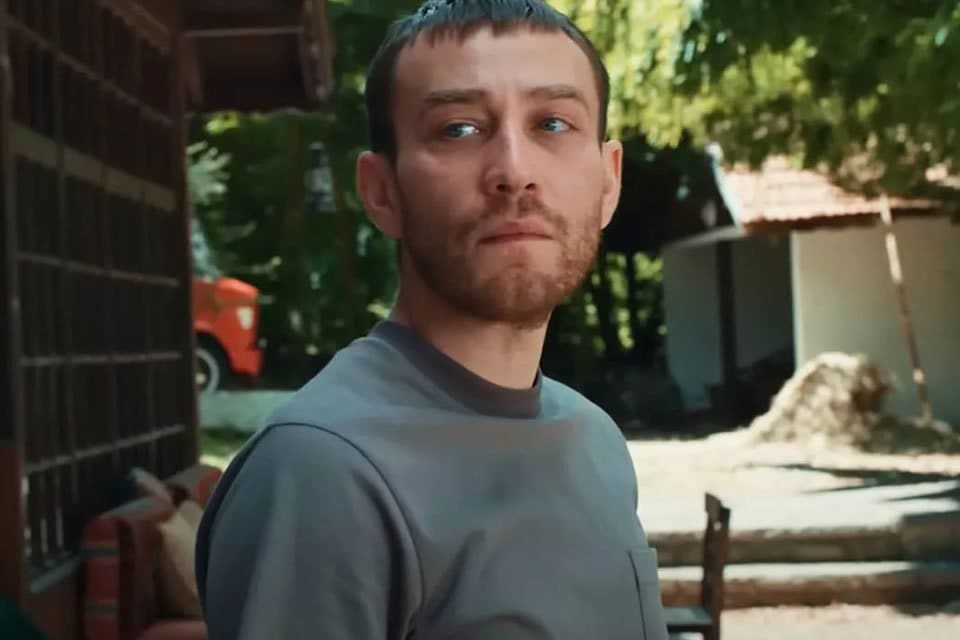 Ferhat Eşsiz, G&ouml;n&uuml;l Dağı dizisiyle geniş bir izleyici kitlesinin beğenisini