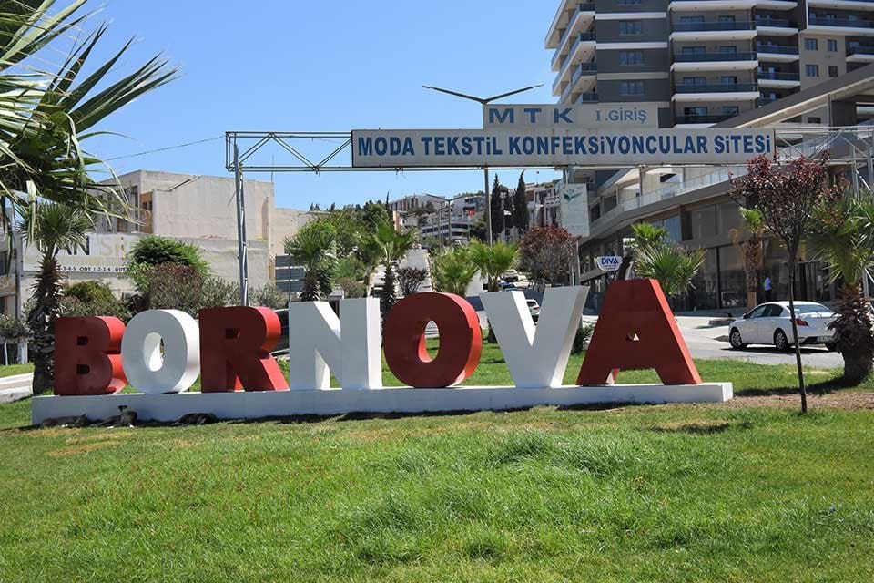 Bornova Belediyesi, Kamil Tunca Caddesi ile Kemalpaşa Caddesi&rsquo;nin kesişimi olan