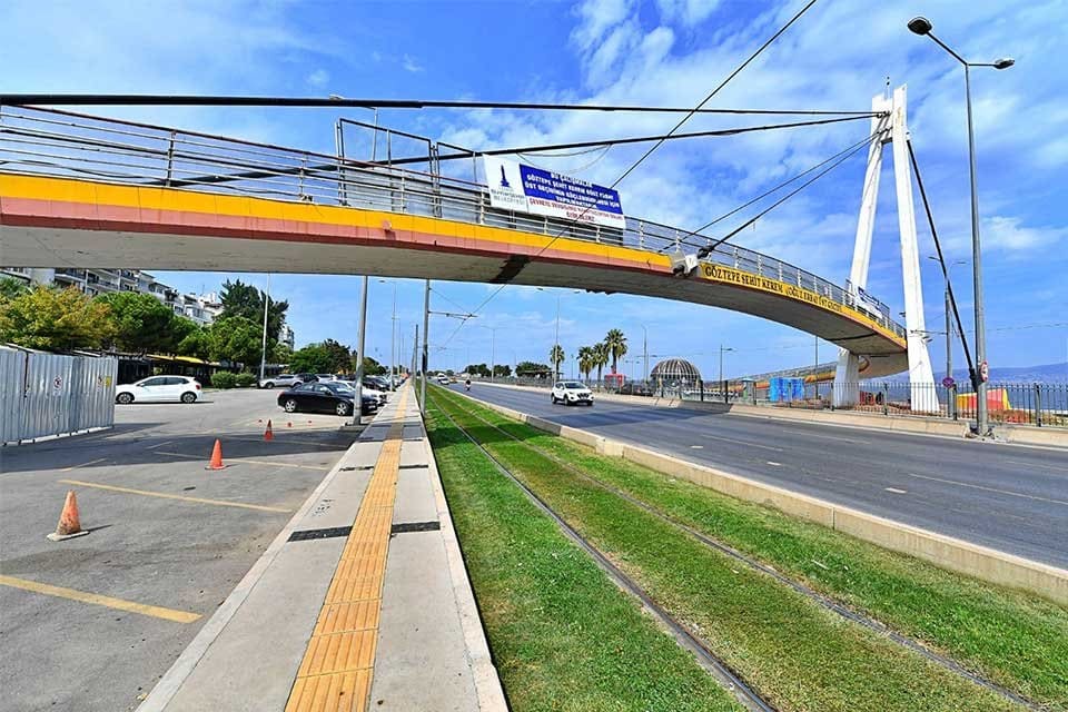 İzmir B&uuml;y&uuml;kşehir Belediyesi Mustafa Kemal Sahil Bulvarı &uuml;zerinde bulunan G&ouml;ztepe