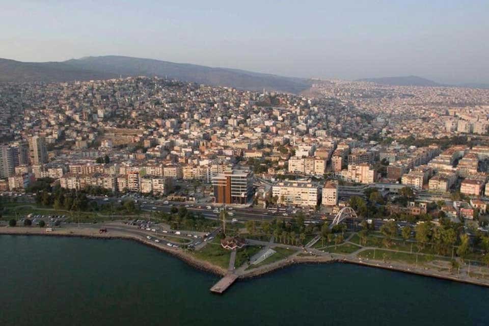 Yer bilimci ve Bilim Akademisi &Uuml;yesi Prof. Dr. Naci G&ouml;r&uuml;r,