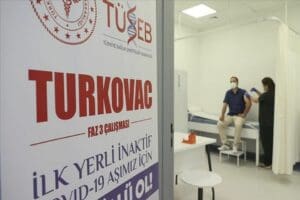 Yerli inaktif koronavir&uuml;s aşısı Turkovac'ın klinik &ccedil;alışmaları i&ccedil;in g&ouml;n&uuml;ll&uuml; olmak