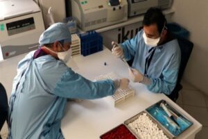 Yerli aşı &ccedil;alışmasında insan deneylerine ilk başlayan Kayseri Erciyes &Uuml;niversitesi'nde,