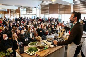 Karşıyaka Belediyesi ve Yaşar &Uuml;niversitesi Gastronomi ve Mutfak Sanatları B&ouml;l&uuml;m&uuml;