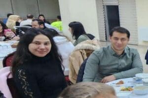 Manisa'nın Demirci il&ccedil;esindeki polis lojmanında başından tabanca ile vurulmuş halde