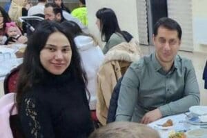 Manisa'nın Demirci il&ccedil;esindeki polis lojmanında başından tabanca ile vurulmuş halde