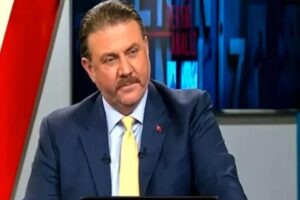 Cumhurbaşkanı Başdanışmanı Yiğit Bulut, spek&uuml;latif atakların ardından pazartesi g&uuml;n&uuml; yurt