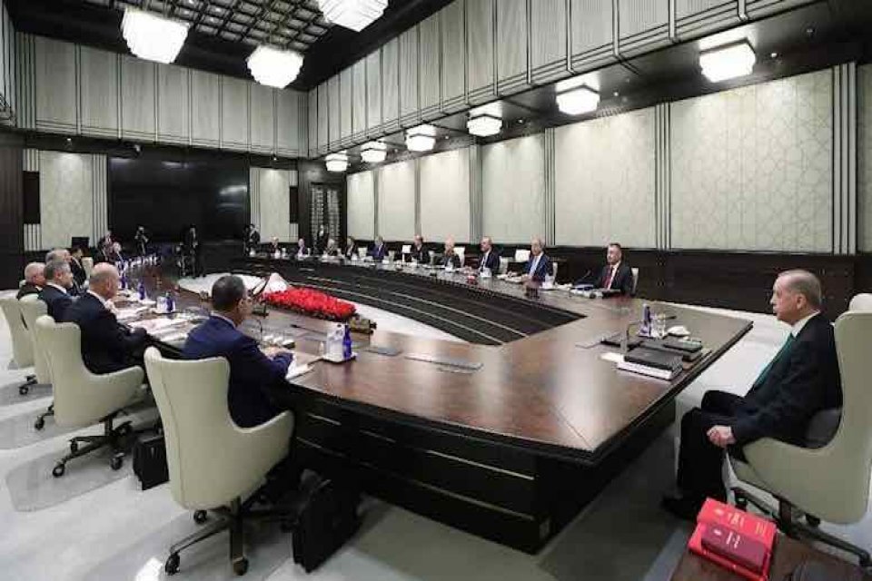 MGK toplantısı sonrası yayımlanan bildiride İsve&ccedil;'e mesaj verilerek, "NATO'ya katılmak