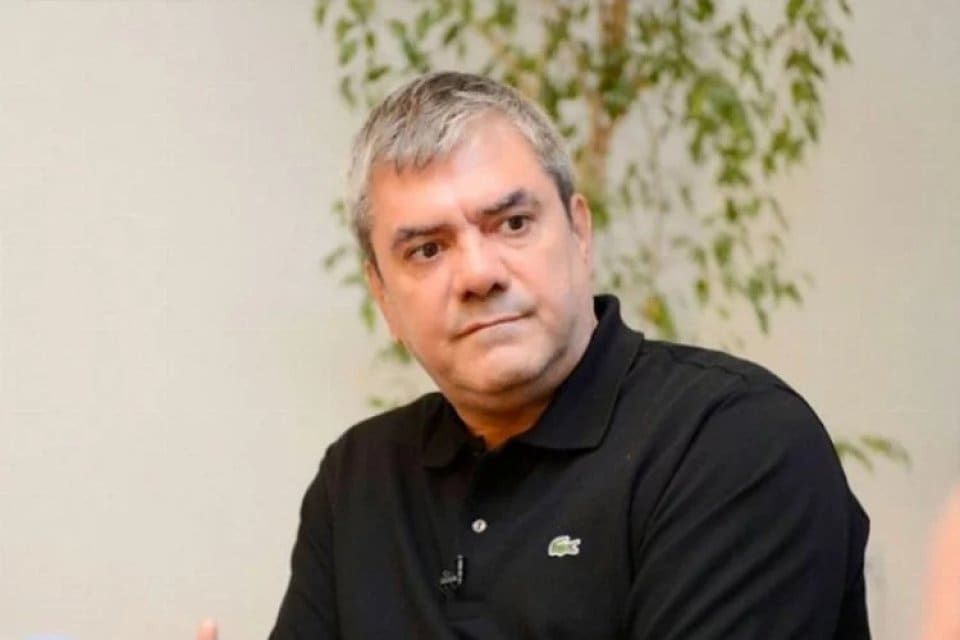 Yılmaz &Ouml;zdil, sosyal medya hesabından yaptığı a&ccedil;ıklamada, "S&ouml;zc&uuml; gazetesinde buraya