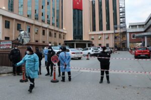 Gaziantep'te SANKO Üniversitesi Hastanesi Kovid-19 yoğun bakım ünitesinde yüksek akım