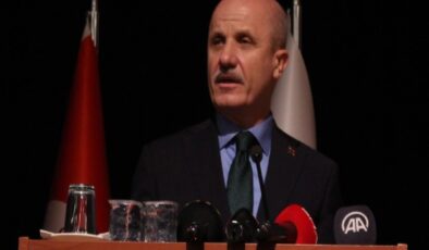 YÖK Başkanı Erol Özvar’dan ‘uzaktan eğitim’ açıklaması: Seçeneği değerlendireceğiz!