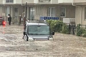 Ankara, Bursa, Yalova, Eskişehir, Tekirdağ ve Bolu'da etkili olan sağanak