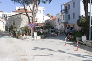 İzmir'in turistik ilçesi Foça'da, 3 yıl önce tesadüfen dedesine ait