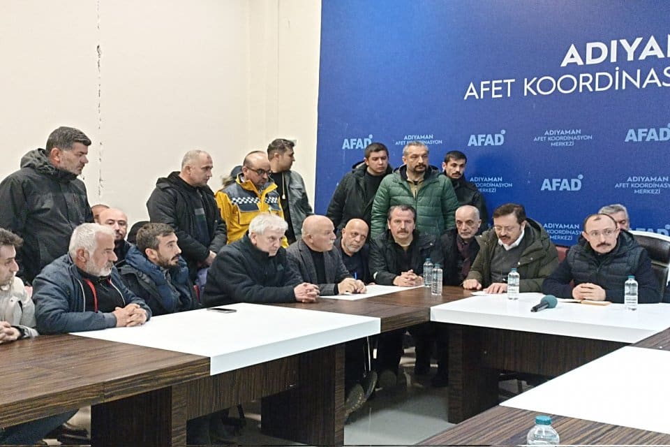 EBSO Y&ouml;netim Kurulu Başkanı Ender Yorgancılar, &ldquo;Yıllardır &lsquo;Deprem &ouml;ld&uuml;rmez, bina