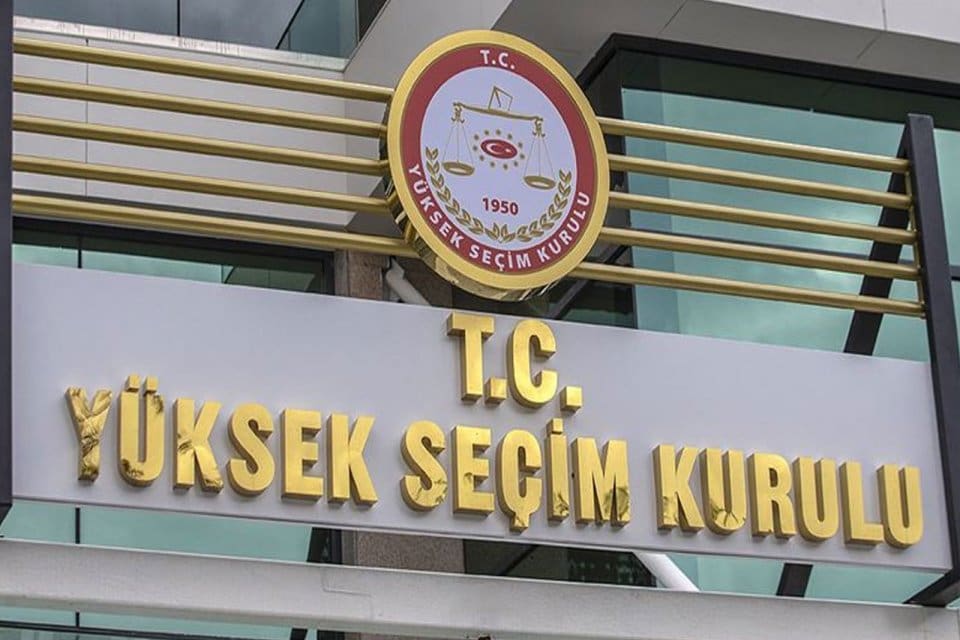 Y&uuml;ksek Se&ccedil;im Kurulu'ndan yapılan a&ccedil;ıklamada, "Emek Partisi Genel Başkanlığı (EMEP)