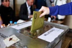 Y&uuml;ksek Se&ccedil;im Kurulu (YSK), HDP, H&Uuml;DAPAR ve Saadet Partisi'nin sandık