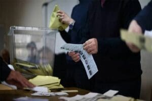 YSK,&nbsp;14 Mayıs'taki cumhurbaşkanlığı ve milletvekili se&ccedil;imlerinde oy kullanacak se&ccedil;men sayısını