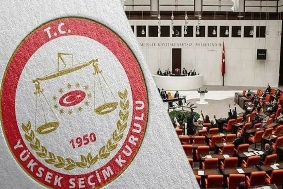 Y&uuml;ksek Se&ccedil;im Kurulu (YSK) Başkanı Ahmet Yener, YSK'nin bug&uuml;nk&uuml; toplantısında,