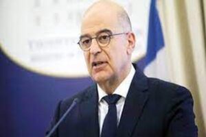 Yunanistan Dışişleri Bakanı Nikos Dendias, bir kez daha Türkiye'yi hedef