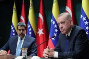 Cumhurbaşkanı Erdoğan, Venezuela Devlet Başkanı Maduro ile anlaşmaların imza t&ouml;reni