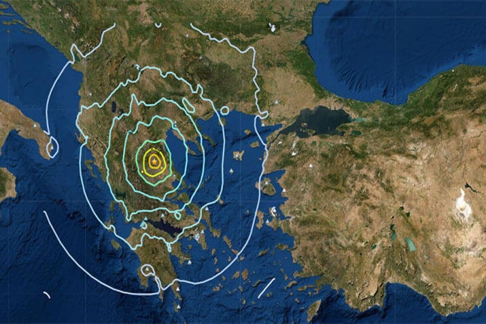 Yunanistan'ın Larisa şehrinde meydana gelen 6.2 b&uuml;y&uuml;kl&uuml;ğ&uuml;ndeki depremi değerlendiren&nbsp;İzmir&nbsp;Dokuz Eyl&uuml;l