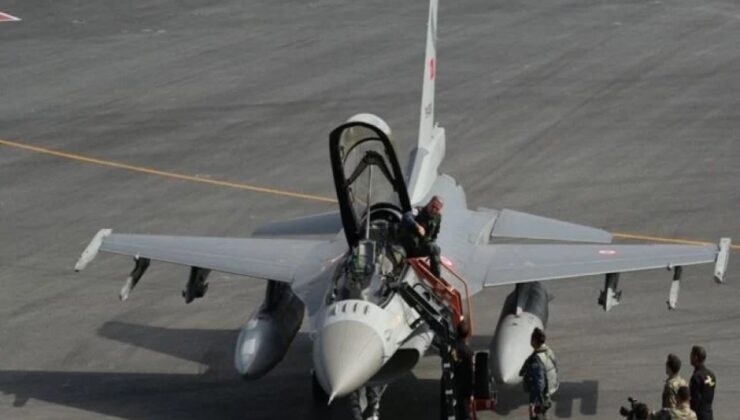 Yunanistan’dan Türkiye açıklaması: ‘ABD F-16’ları vermeli’