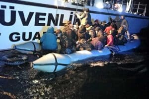 MUĞLA'nın Marmaris il&ccedil;esi a&ccedil;ıklarında, Yunanistan unsurları tarafından zodyak botun motoru