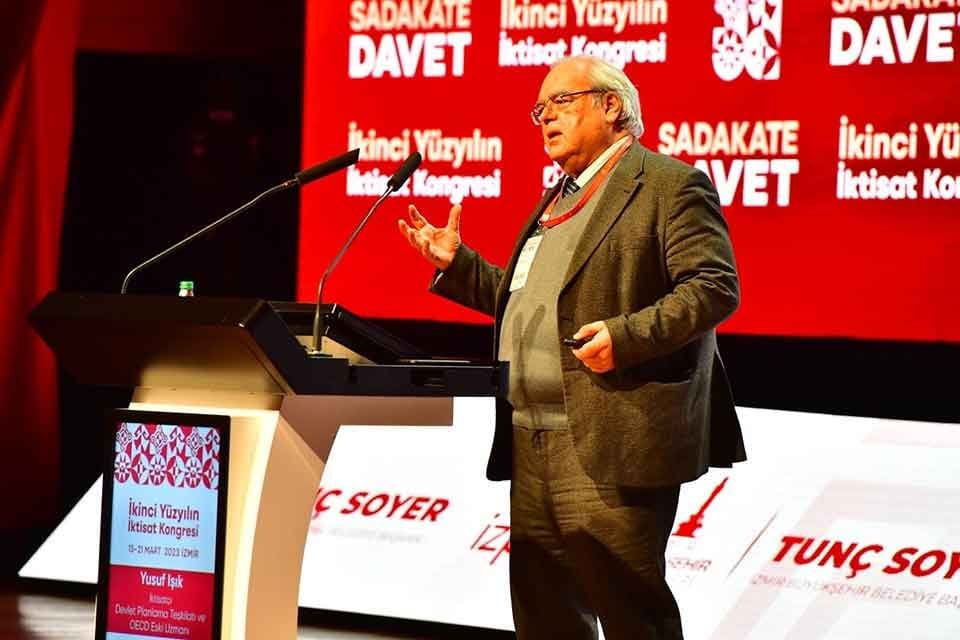 İkinci Y&uuml;zyılın İktisat Kongresi&rsquo;nde konuşan iktisat&ccedil;ı Yusuf Işık, d&uuml;nyadaki en