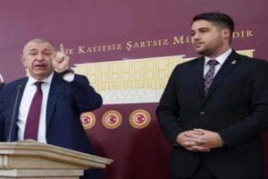 Zafer Partisi İzmir kurucu il başkanı ve Genel Başkan Başdanışmanı