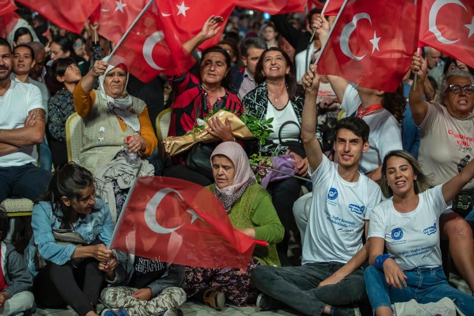 İzmir B&uuml;y&uuml;kşehir Belediyesi'nin kentin kurtuluşunun 100'&uuml;nc&uuml; yıl d&ouml;n&uuml;m&uuml; etkinlikleri kapsamında