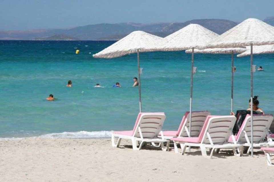 Sezon yaklaşırken fahiş elektrik faturalarıyla karşılaşan turizmciler zamların yerli turisti