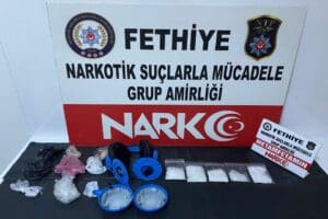 Muğla'nın Fethiye il&ccedil;esinde durdurulan yolcu otob&uuml;s&uuml;ndeki Uğur Can (25) isimli
