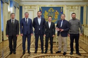 Baykar Genel M&uuml;d&uuml;r&uuml; Haluk Bayraktar, Ukrayna Devlet Başkanı Volodimir Zelenskiy