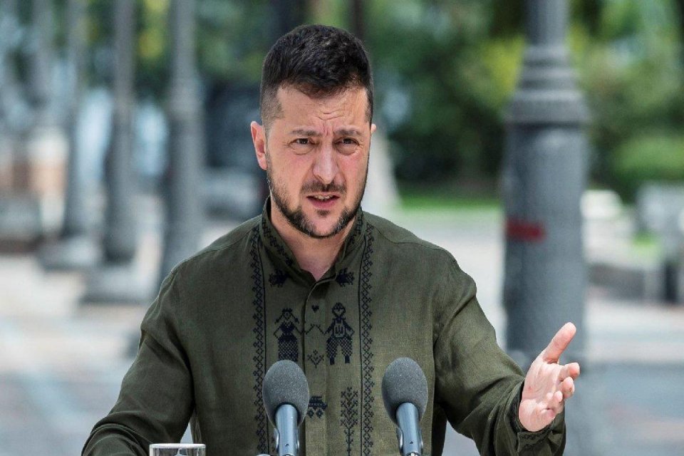 Ukrayna Devlet Başkanı Zelenskiy, Rusya&rsquo;nın kontrol&uuml;ndeki Zaporijya n&uuml;kleer santralinde d&uuml;n