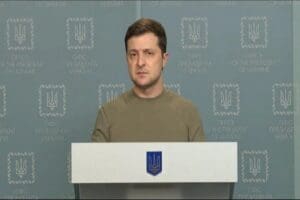 G&uuml;nl&uuml;k ulusa sesleniş konuşmasında Ukrayna Devlet Başkanı Volodimir Zelenskiy, Severodonetsk'te