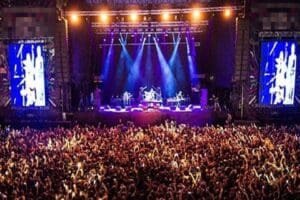 Balıkesir Burhaniye'de 7. kez ger&ccedil;ekleşecek olan Zeytinli Rock Festivali'ne Burhaniye