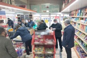 Rekabet Kurulu, fahiş fiyatlar nedeniyle zincir marketler hakkında başlatılan soruşturmada