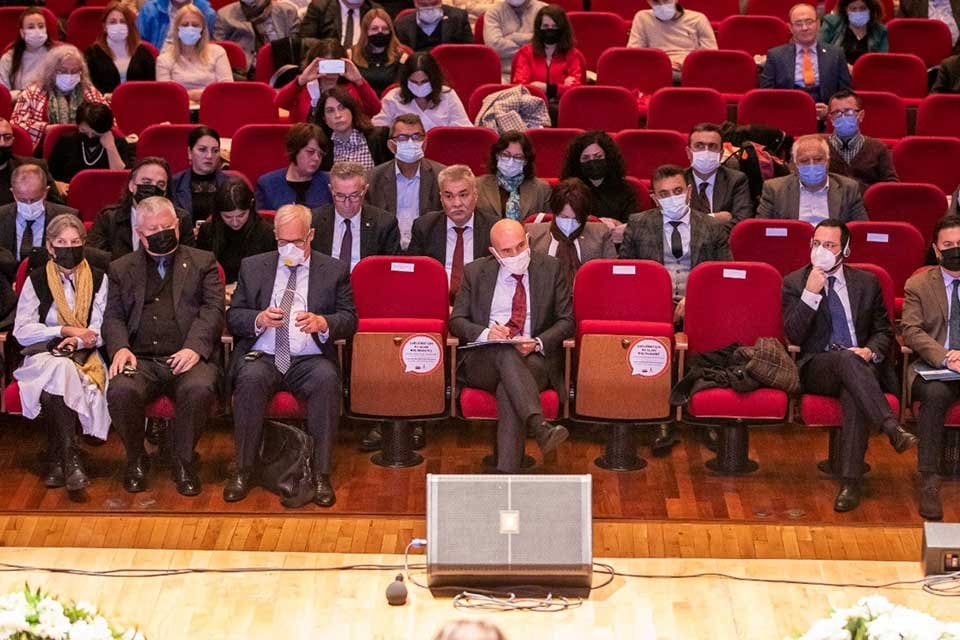 İzmir&rsquo;de d&uuml;zenlenen &Uuml;&ccedil;&uuml;nc&uuml; Uluslararası Bir Arada Yaşam Zirvesi (Living Together