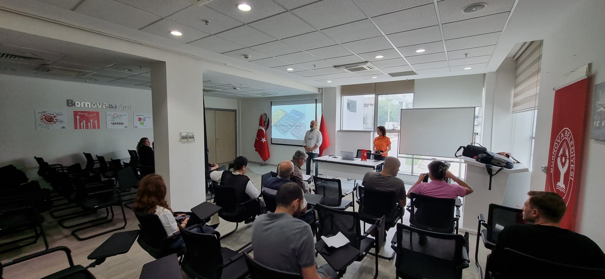 Sektör profesyonelleri ve akademisyenlerin bir araya gelerek kurdukları ve yerleşke bünyesinde