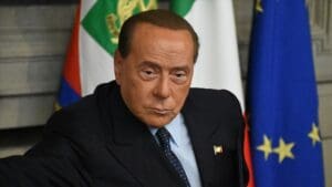 İtalya basınında çıkan haberlere göre, eski İtalya Başbakanı Silvio Berlusconi