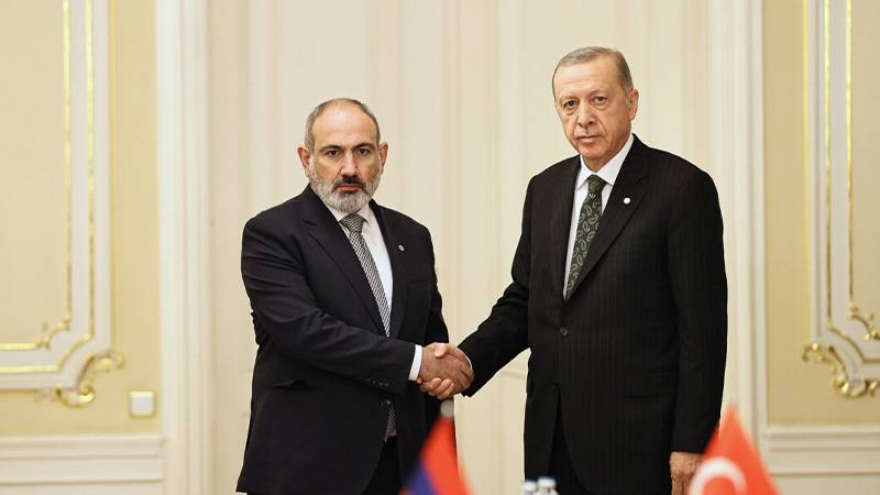 Ermenistan Başbakanı Paşinyan, Erdoğan’ın yemin törenine katılacak 28 Mayıs’ta yapılan ikinci tur seçimlerinde tekrar Cumhurbaşkanı seçilen Erdoğan’ın