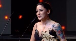 Konserin, Melek Mosso’nun bir paylaşımı sosyal medya hesabından retweetlediği için