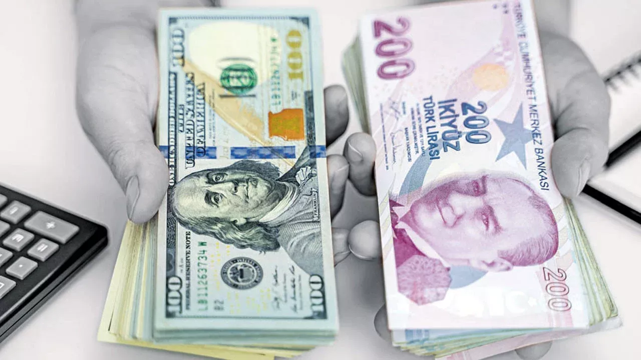 İngiliz Financial Times gazetesinde bugün “Türkiye’nin yeni finans ekibi, ekonomiyi