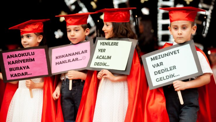 Karşıyaka’da minikler ilk mezuniyet sevinci yaşadı
