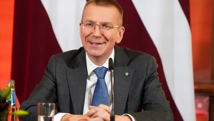 Eşcinsel olduğunu açıklayan Rinkevics, Letonya’nın Cumhurbaşkanı oldu