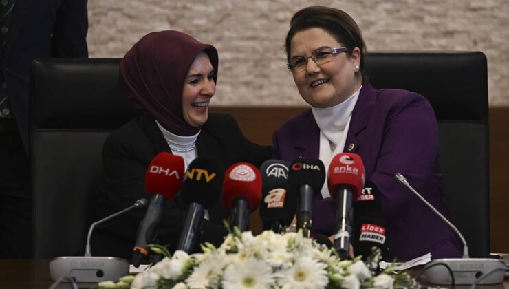 Görevi devralan Aile ve Sosyal Hizmetler Bakanı Mahinur Özdemir Göktaş’tan “güçlü aile” vurgusu
