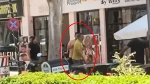 Serik’e bağlı Belek Mahallesi’nde restoranda garson olarak çalışan Şahin P.,